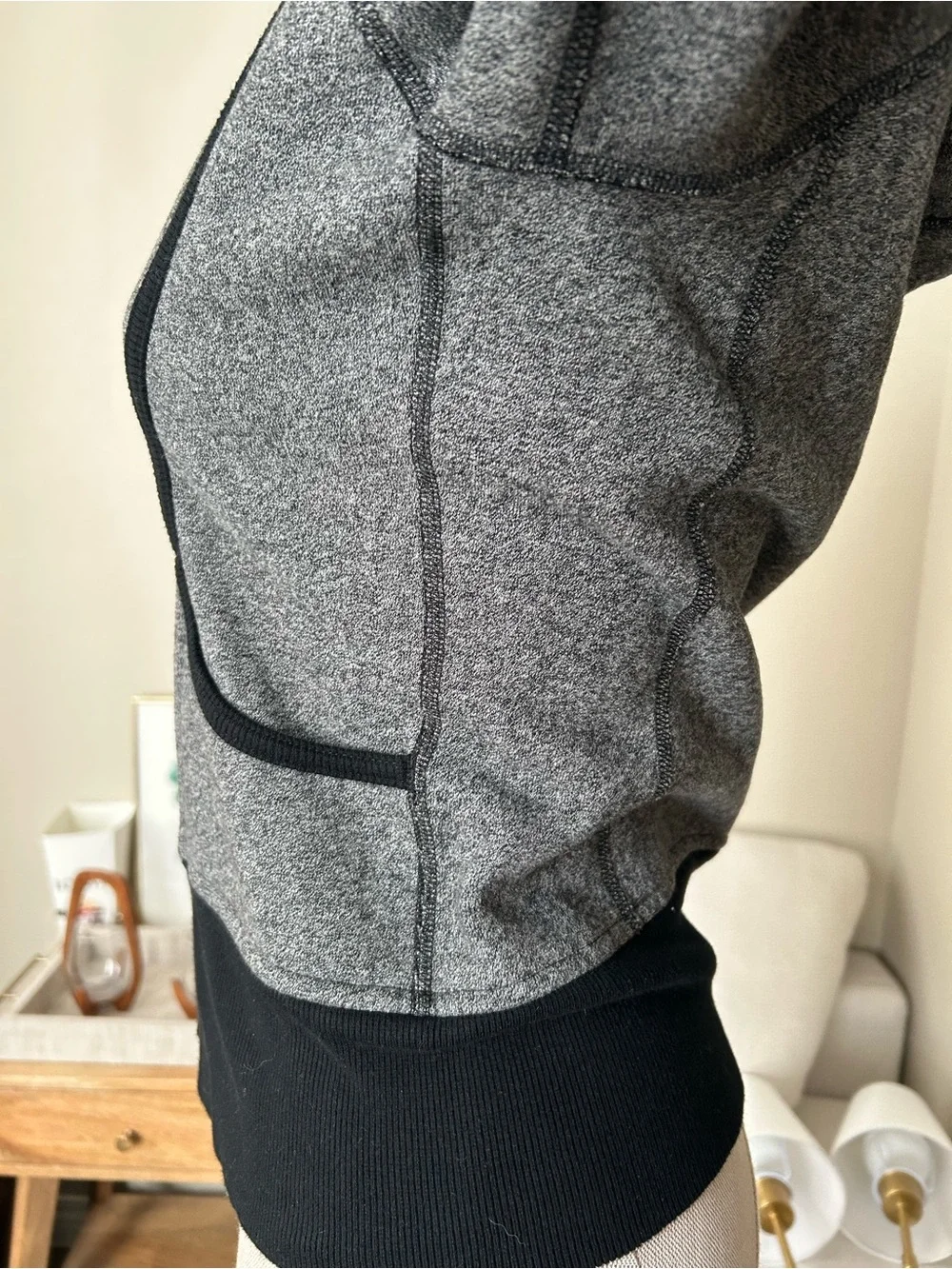 lululemon athletica scuba hoodie Size 4